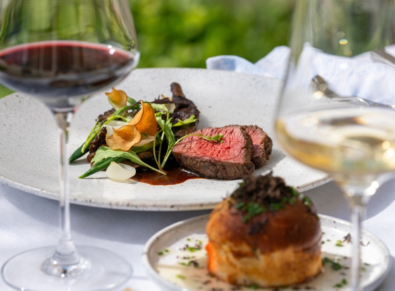 Mission-Hill-Terrace-Red-White-Beef