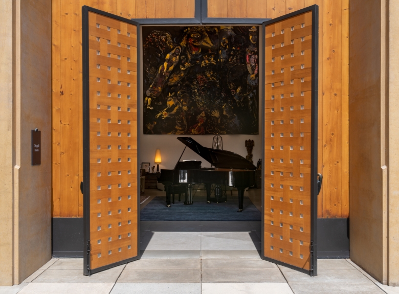 MH-Chagall-Main-Doors